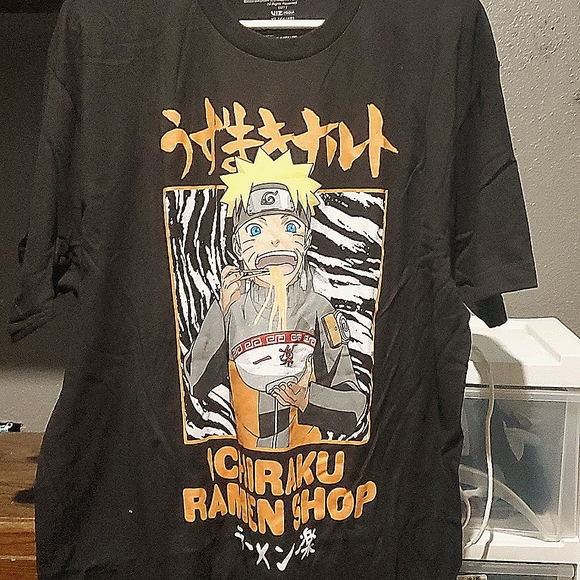 Tees - short sleeve - Picture 1 of 1